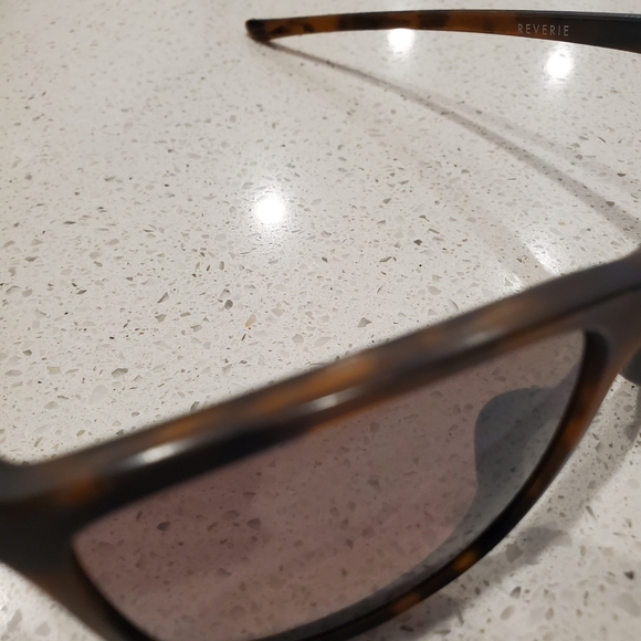 Oakley reverie sunglasses - Picture 4 of 9